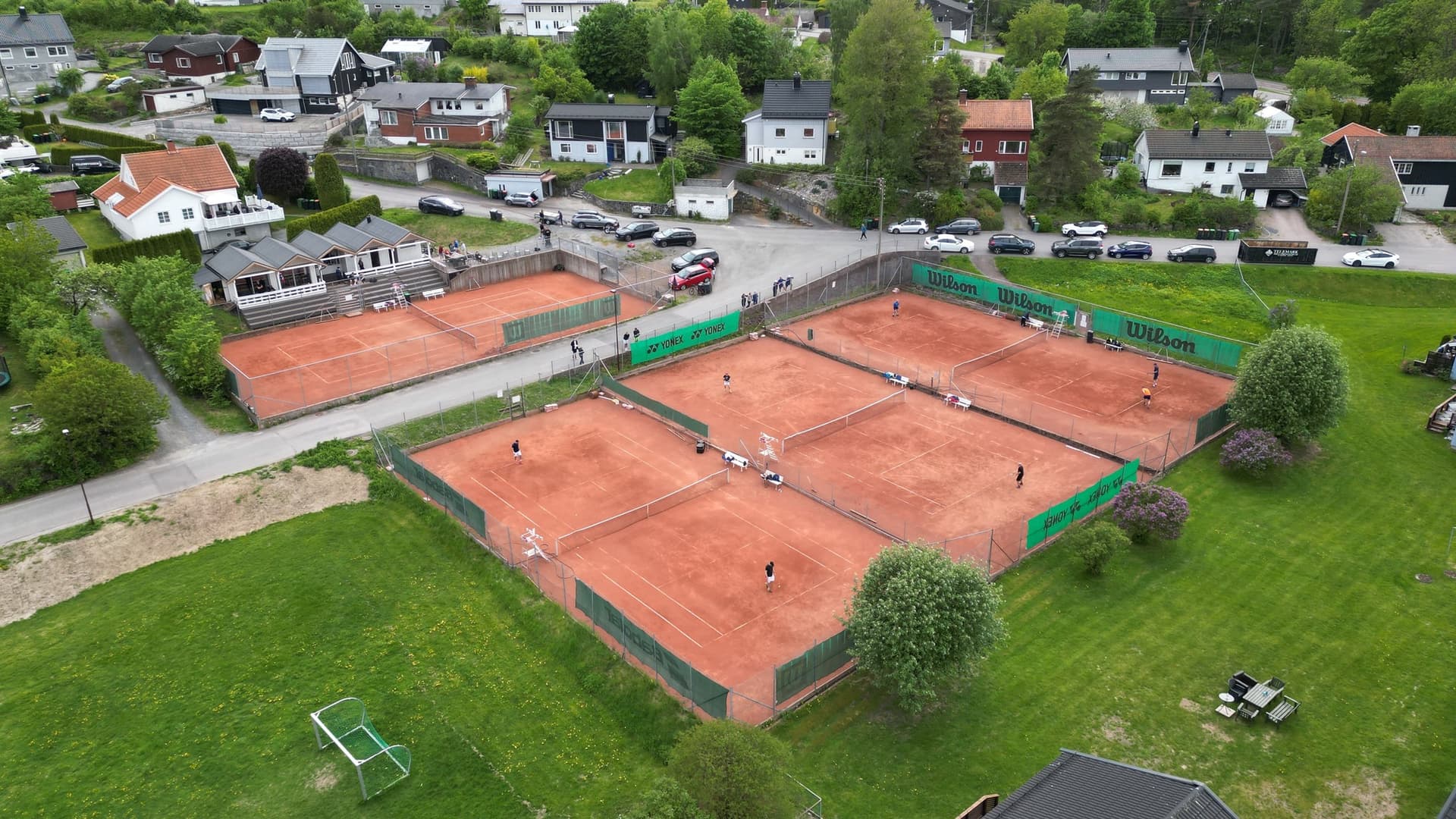 Utebanene ved Porsgrunn Tennisklubb